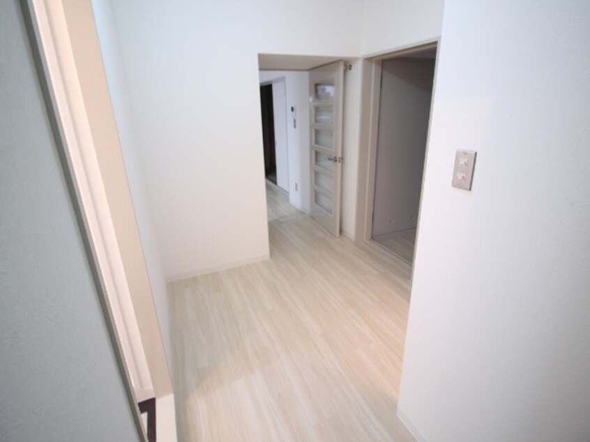 廊下 サンハイツ新芦屋