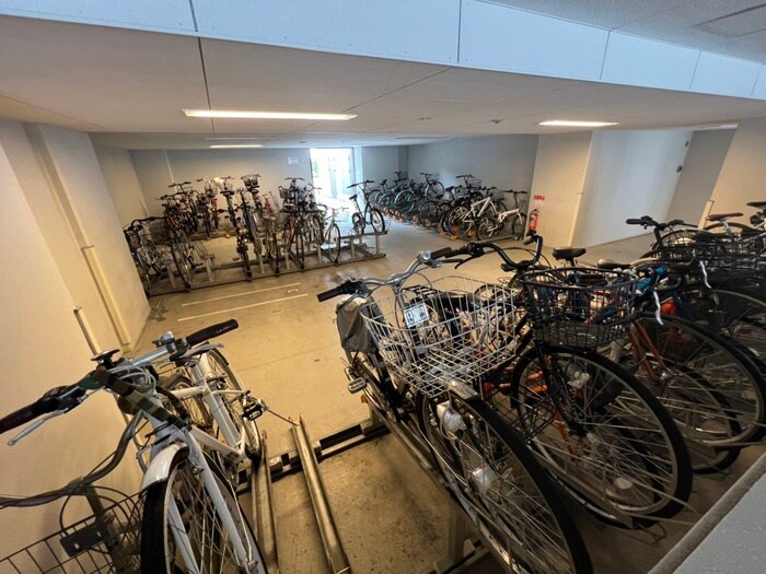 駐輪場 ﾌﾟﾚｻﾝｽOSAKADOMECITYﾜﾝﾀﾞｰ(1102)