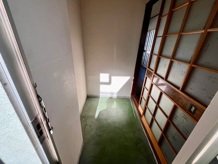 玄関 泉マンション