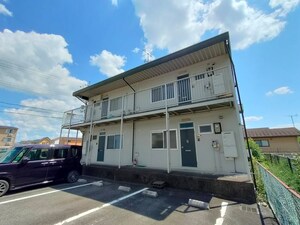 葉山ハイツB棟
