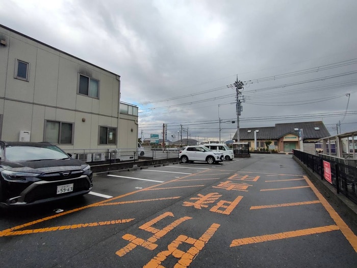 駐車場 シャトレー参番館