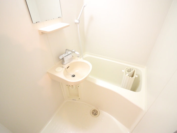 バス／シャワールーム等 弘和ハイム