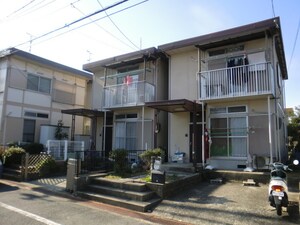 男山泉貸家A
