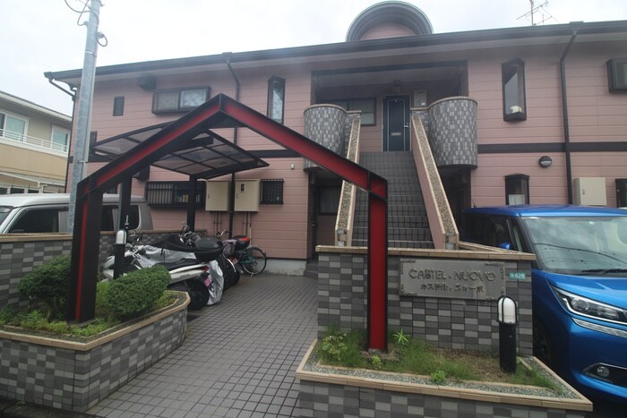 エントランス部分 カステル・ヌオーボ