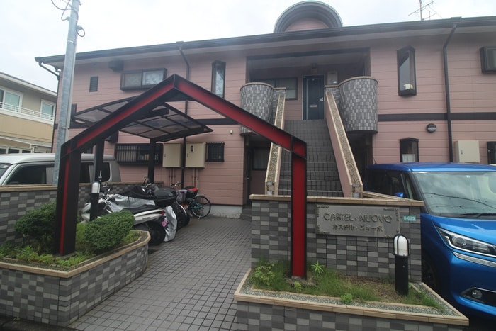 エントランス部分 カステル・ヌオーボ