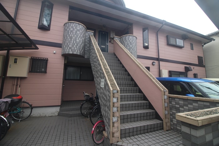 エントランス部分 カステル・ヌオーボ