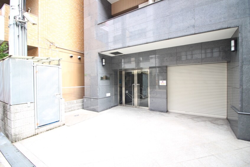 エントランス部分 ＦＵＫＵＥ　ＢＬＤ