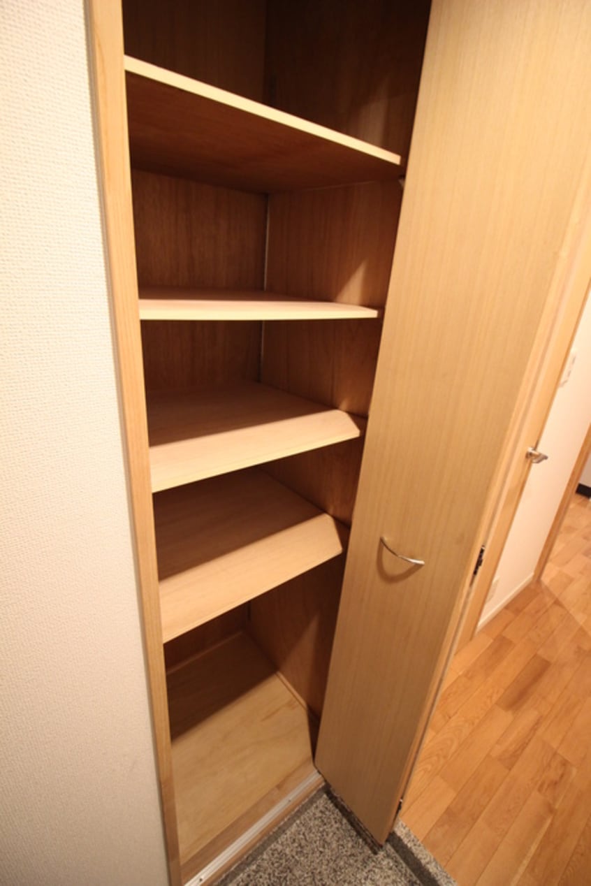 靴箱 ＦＵＫＵＥ　ＢＬＤ