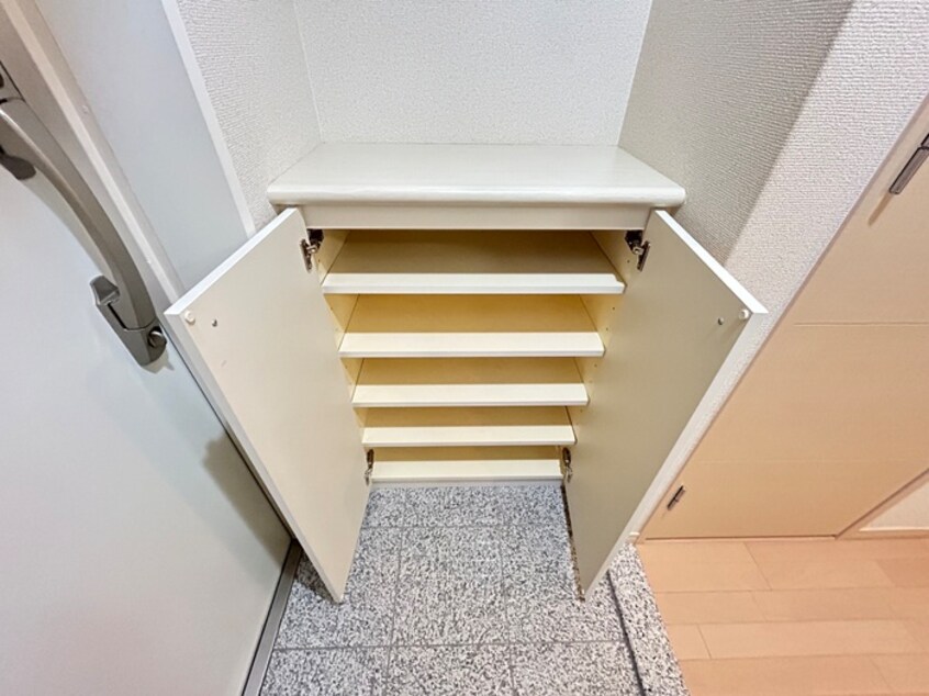 靴箱 レジディア京都駅前