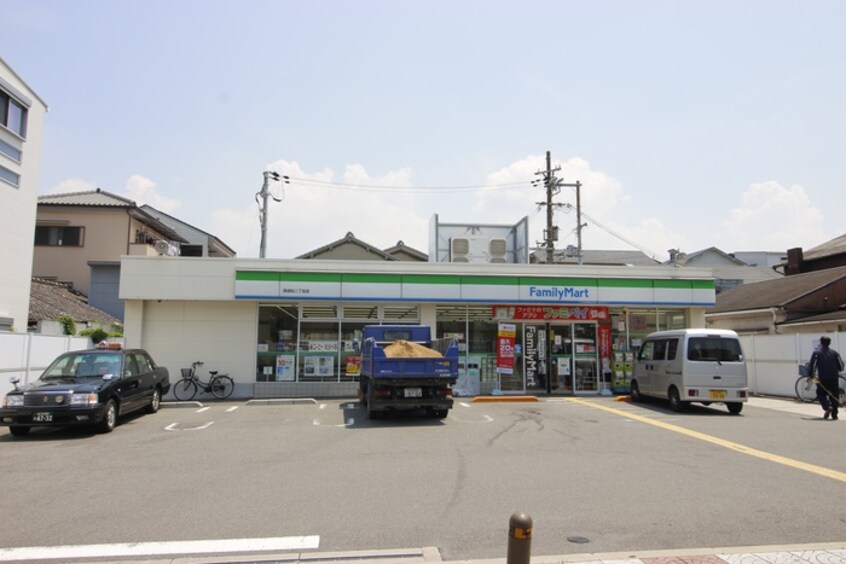 ファミリーマート西成松２丁目店(コンビニ)まで300m ｸﾞﾗﾝﾊﾟｼﾌｨｯｸPINE Luxe
