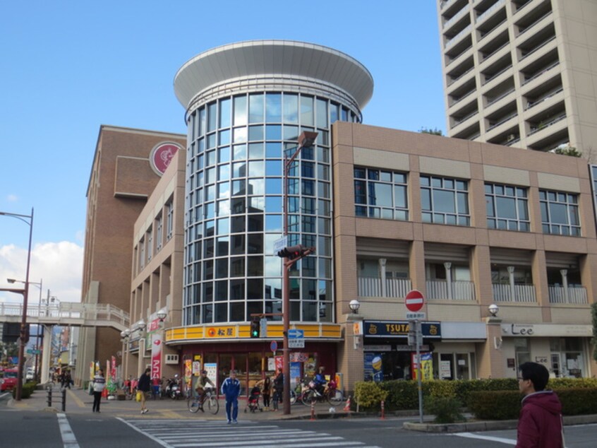 TSUTAYA(ビデオ/DVD)まで550m アメニティーヒルズⅠ
