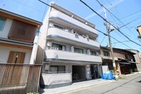 ヒュ－マン・ハイツ　１