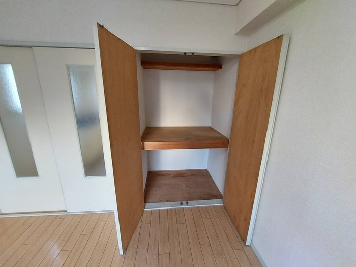 収納 シャイニング桃山