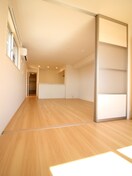 居室 SAKURA NINETY