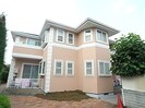 フローラ春日丘の外観