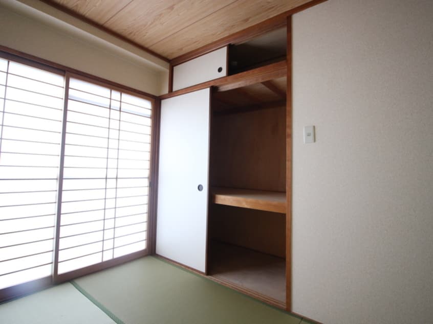収納 メゾン稲津