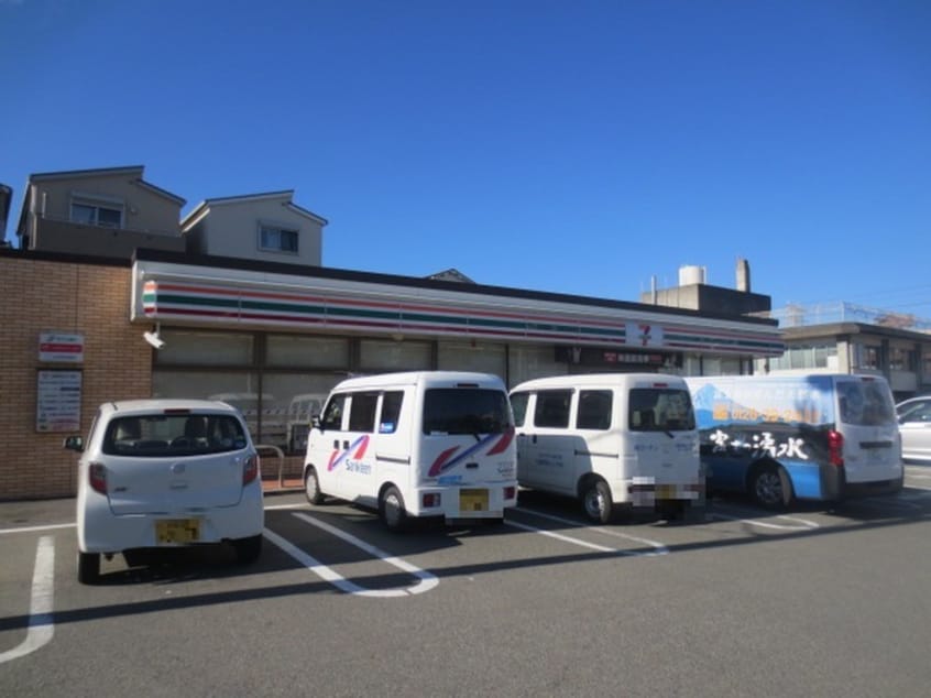 セブンイレブン(スーパー)まで400m メゾン稲津