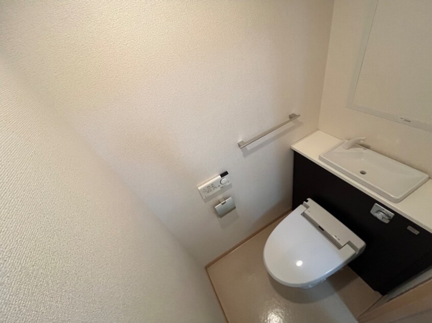 トイレ ミレ　オレイユ　ベル