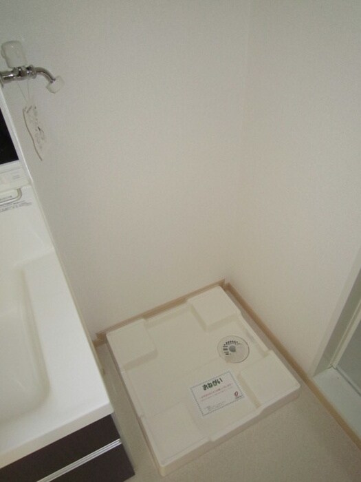 洗濯機置場 ミレ　オレイユ　ベル