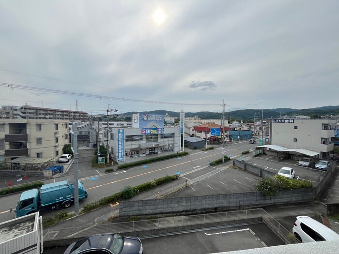 室内からの展望 ミレ　オレイユ　ベル