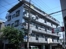 マンション和気の外観