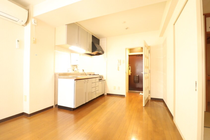 居室 リアライズ尼崎