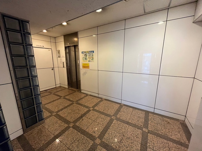 エントランス部分 リアライズ尼崎