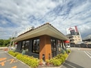 マクドナルド 空港線走井店(ファストフード)まで557m ハーモニーテラス宝山町