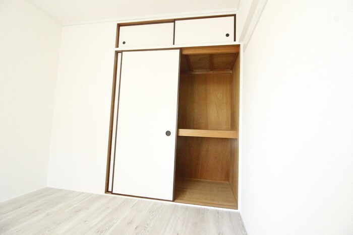 収納 エフアール板宿