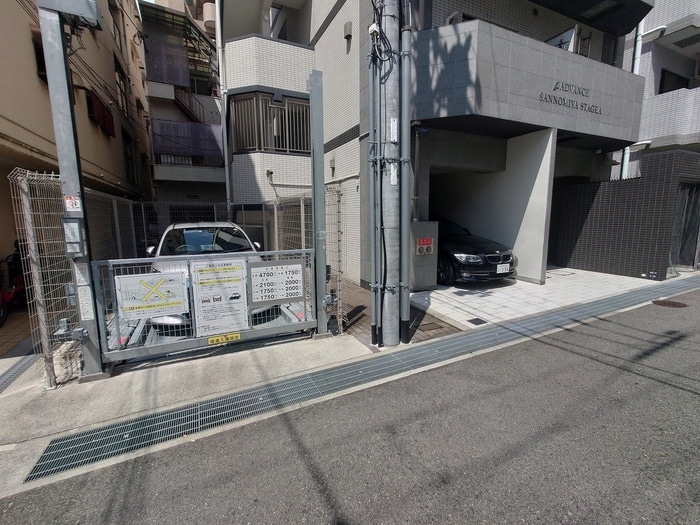 エントランス部分 アドバンス三宮ステージア(401)