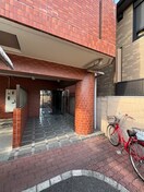 エントランス部分 東洋プラザしろきた