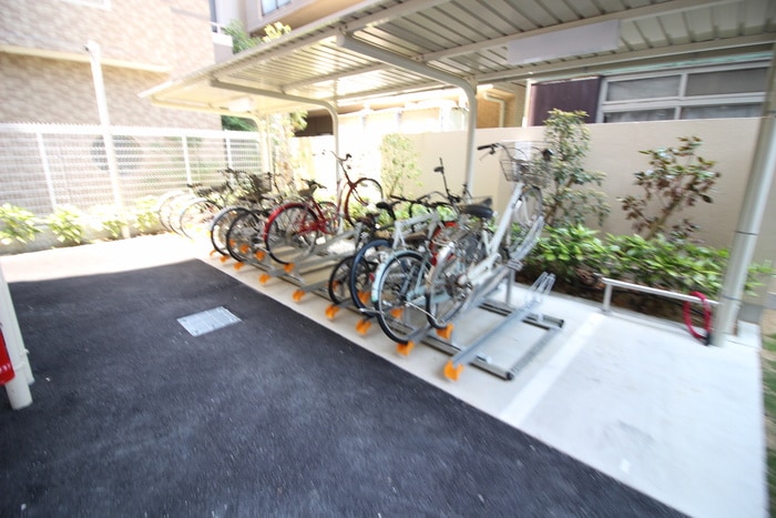 駐輪場 Verde西宮