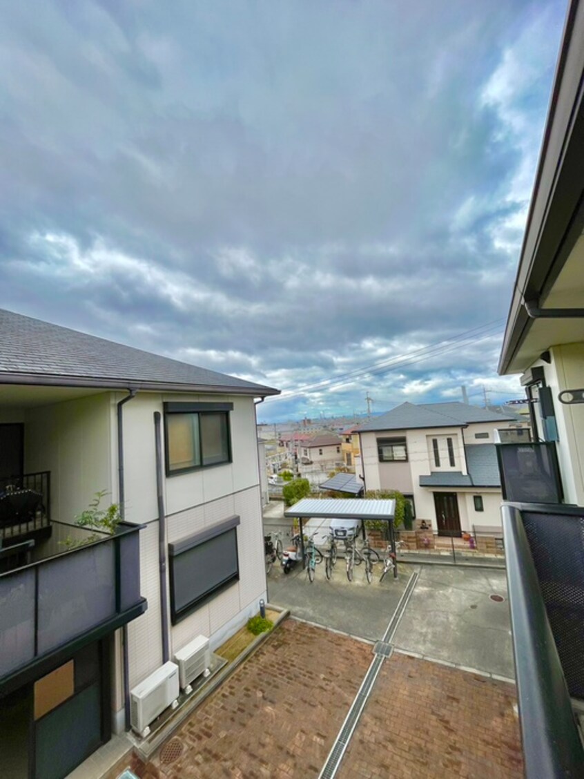 室内からの展望 アルテトリア日根野Ｃ棟