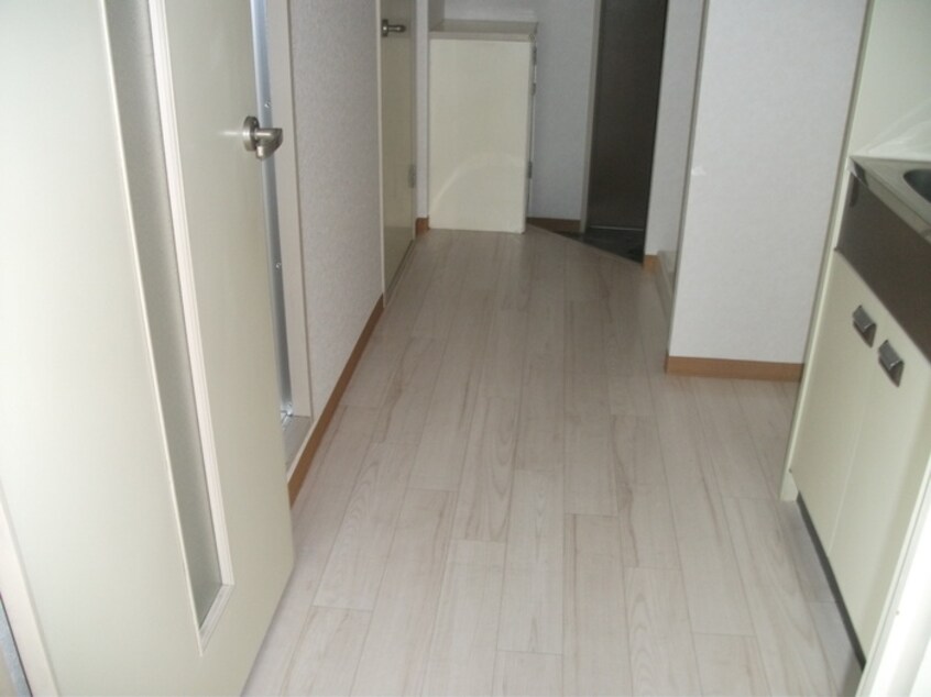 廊下 ハイツカワイ