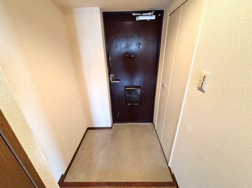 玄関 サン・ルイ・コ－ト