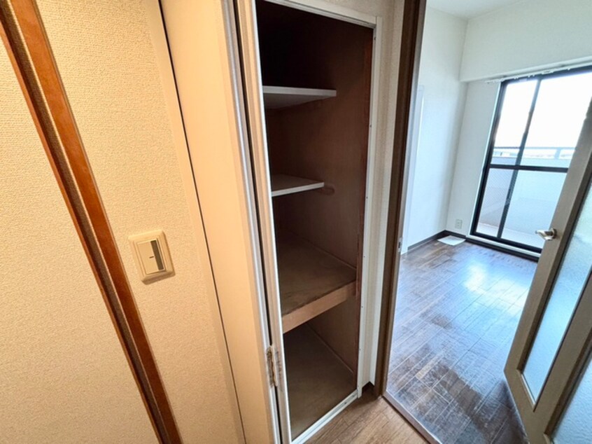 収納 サン・ルイ・コ－ト