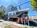 くら寿司長居店(その他飲食（ファミレスなど）)まで51m シャトートキワ