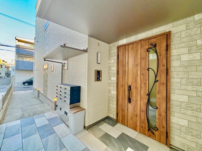 エントランス部分 クリエオーレ巽中Ⅰ