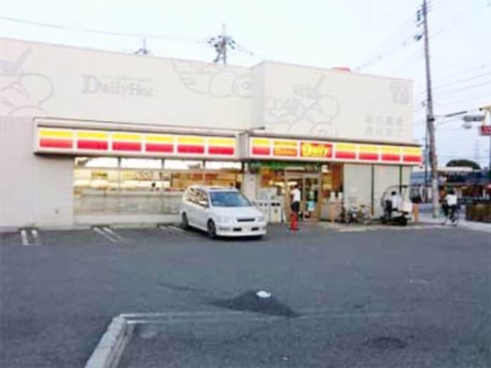 サークルケーサンクス(コンビニ)まで230m グランピア　イースト