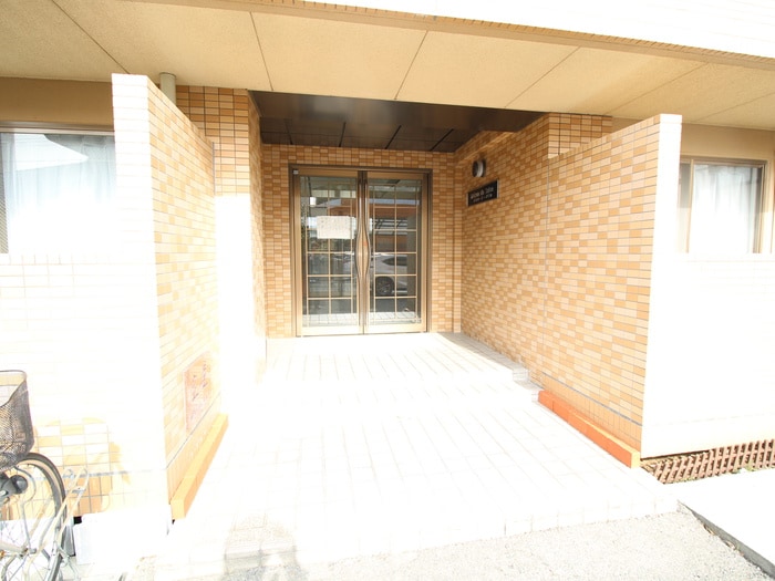 エントランス部分 メゾン・ド・スピカ