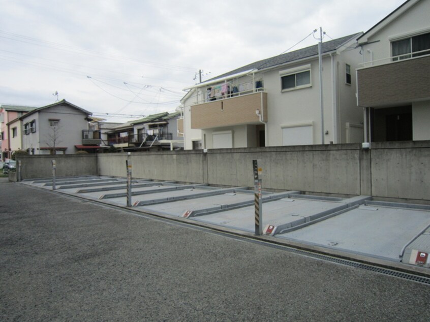 駐車場 グランピア　ウエスト