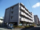 エントランス部分 プリムロ－ズ南茨木