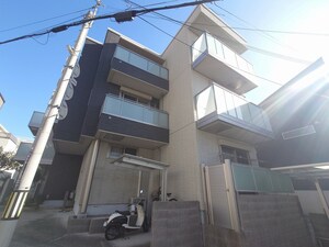 Ｓｈａ　Ｍａｉｓｏｎ　紅