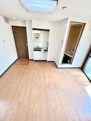 居室 新橋ハイツ