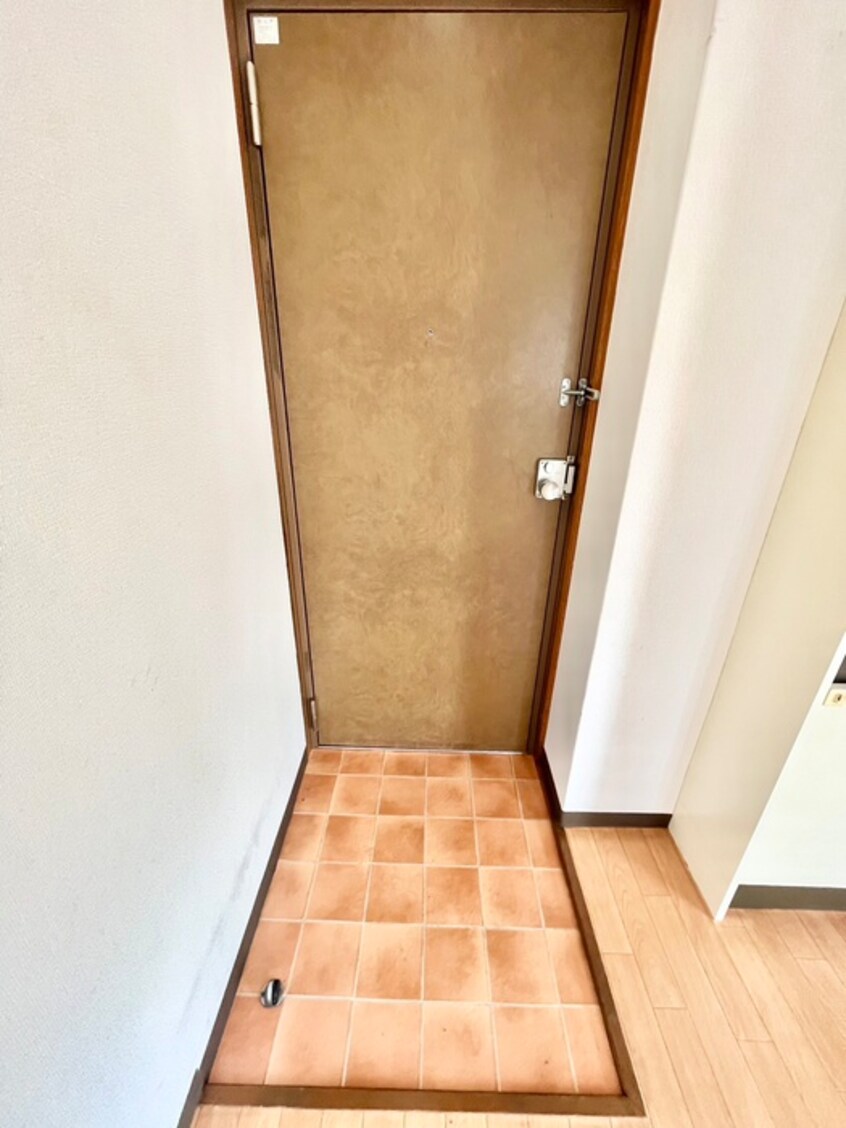 玄関 新橋ハイツ