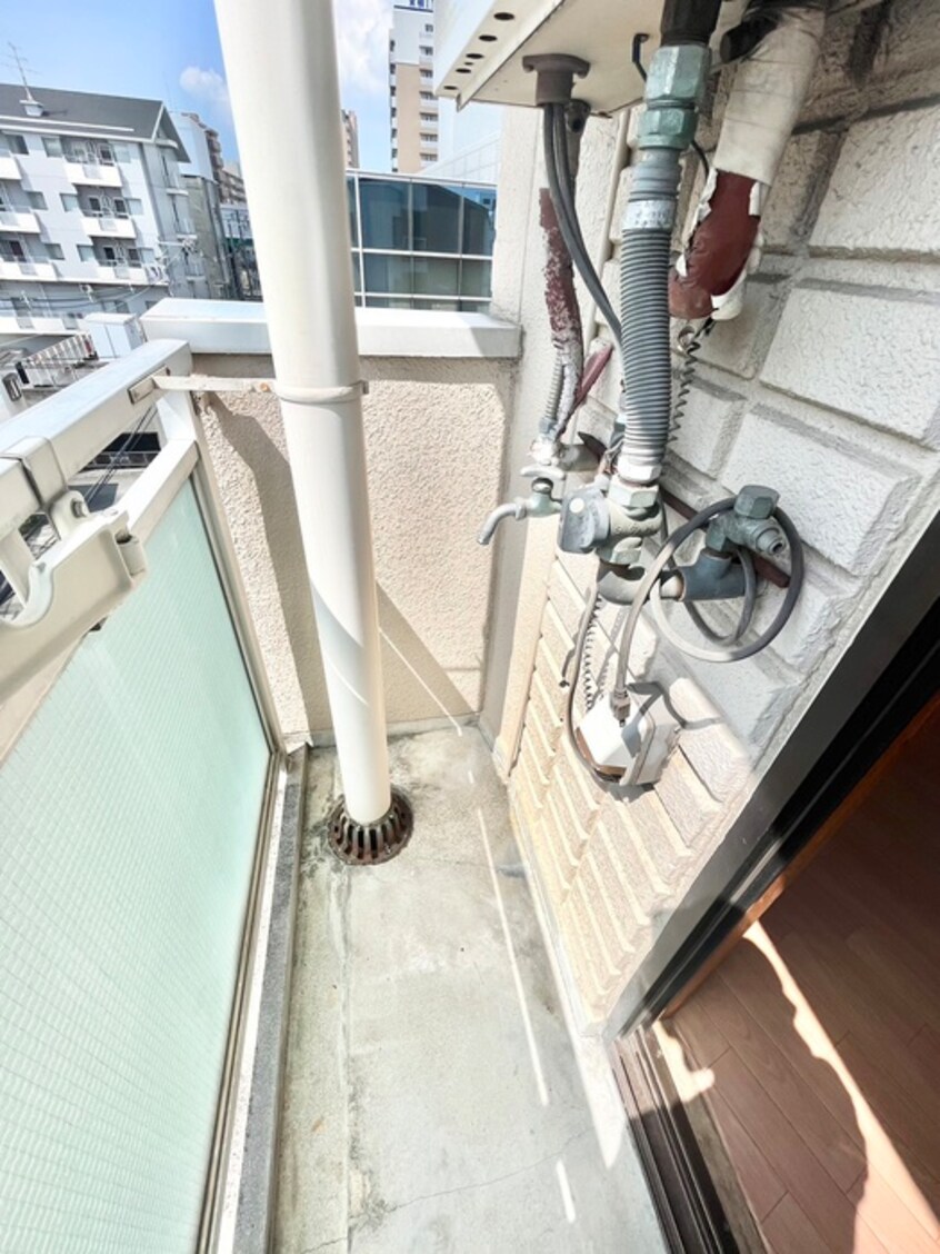 洗濯機置場 新橋ハイツ