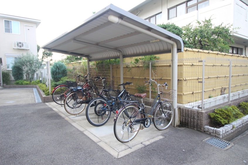駐輪場 ヴィラ　ノーブル　イースト