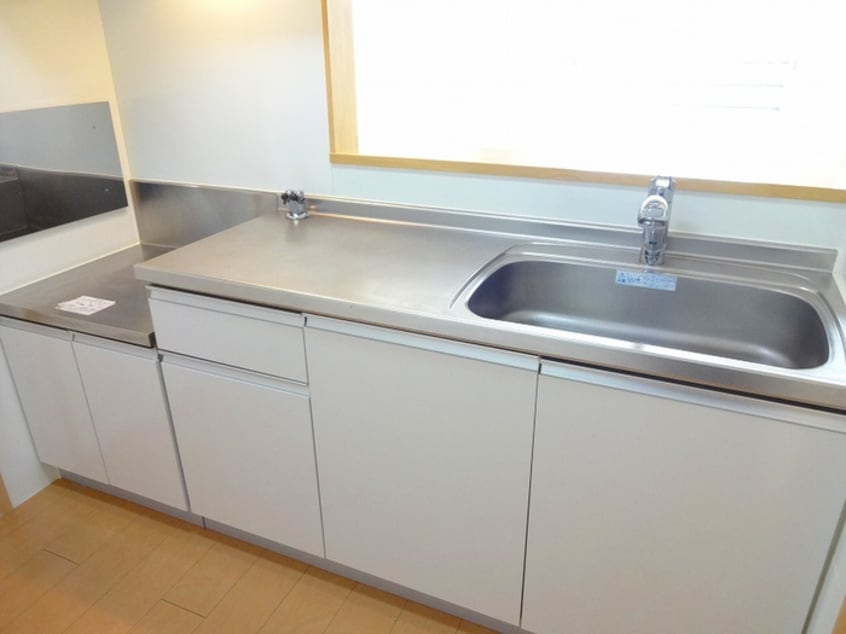 キッチン ヴィラ　ノーブル　イースト