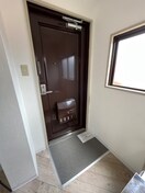 玄関 アビタシオン大島