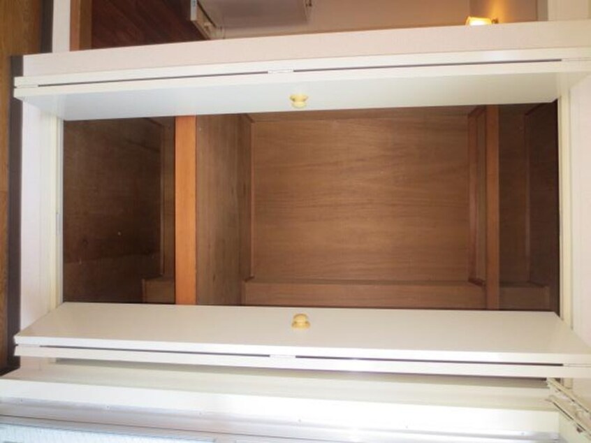 収納 ビリオン２２有瀬